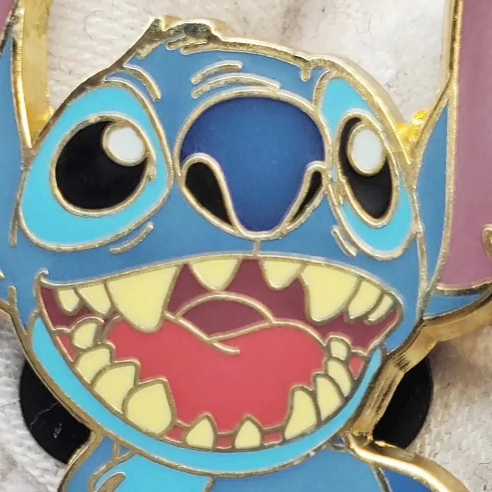 Disney Lilo & Stitch Sitting 2008  Pin Official Pin Trading